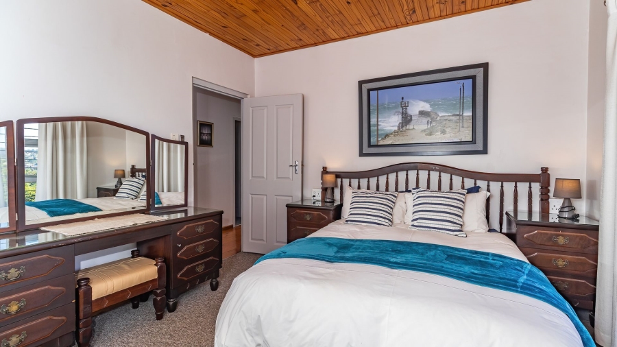 4 Bedroom Property for Sale in Old Place Western Cape